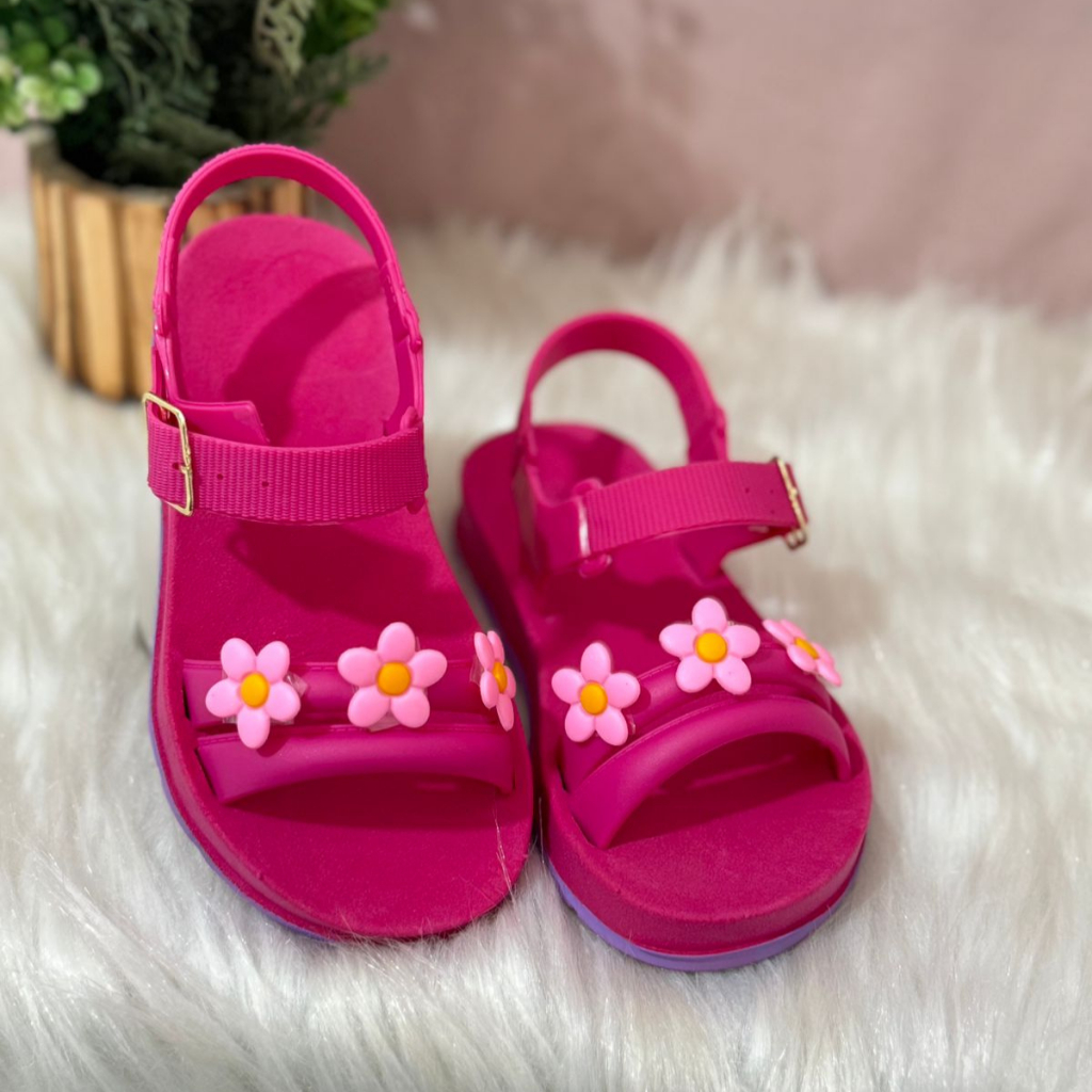 Sandália 3 Flores Infantil - Confortável Casual