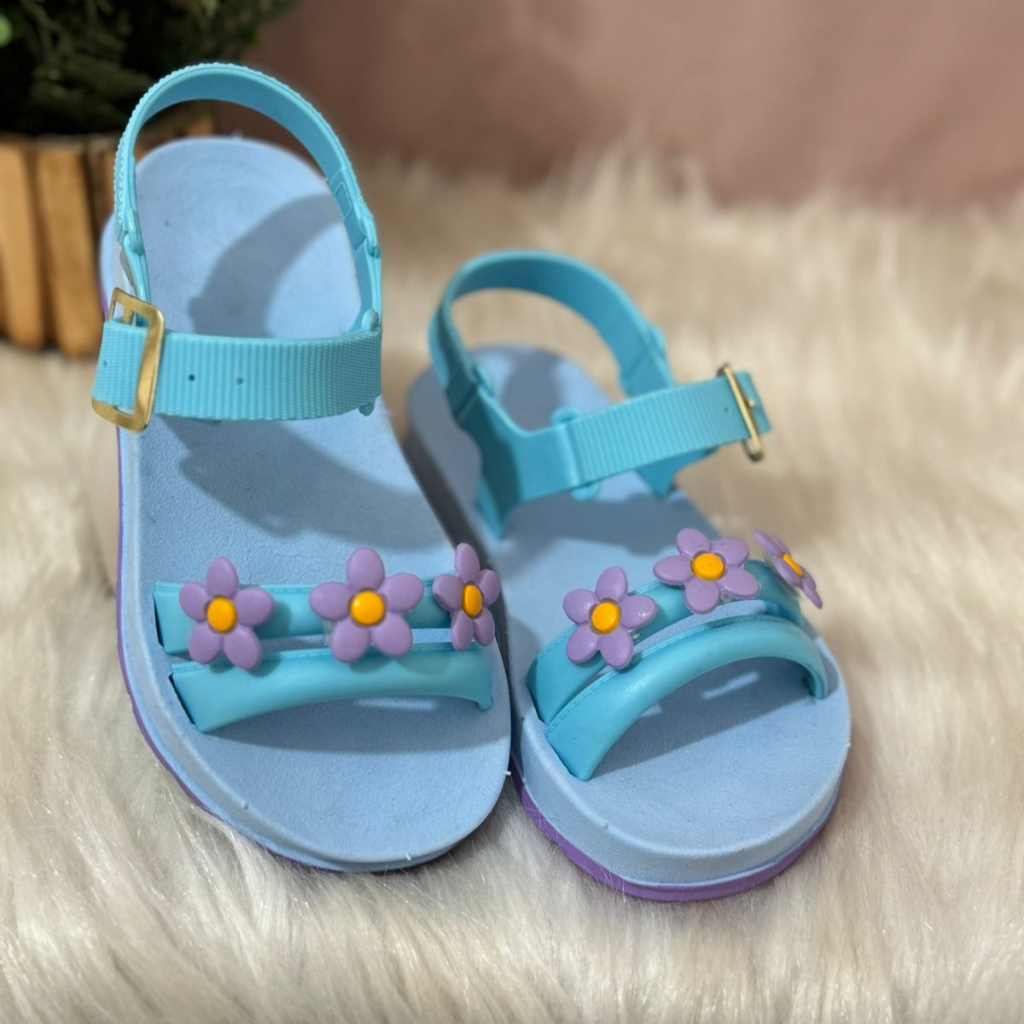 Sandália 3 Flores Infantil - Confortável Casual