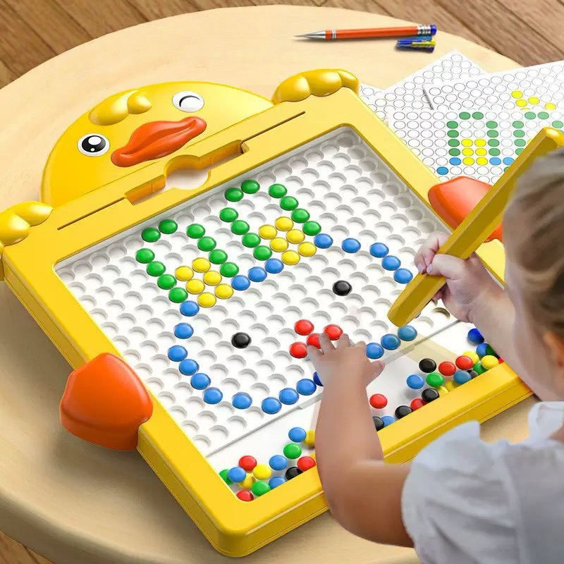 Tábua de Desenho Magnético Colorida para Crianças com Folhetos Criativos: Brinquedo Educacional, Estimulante e Interativo